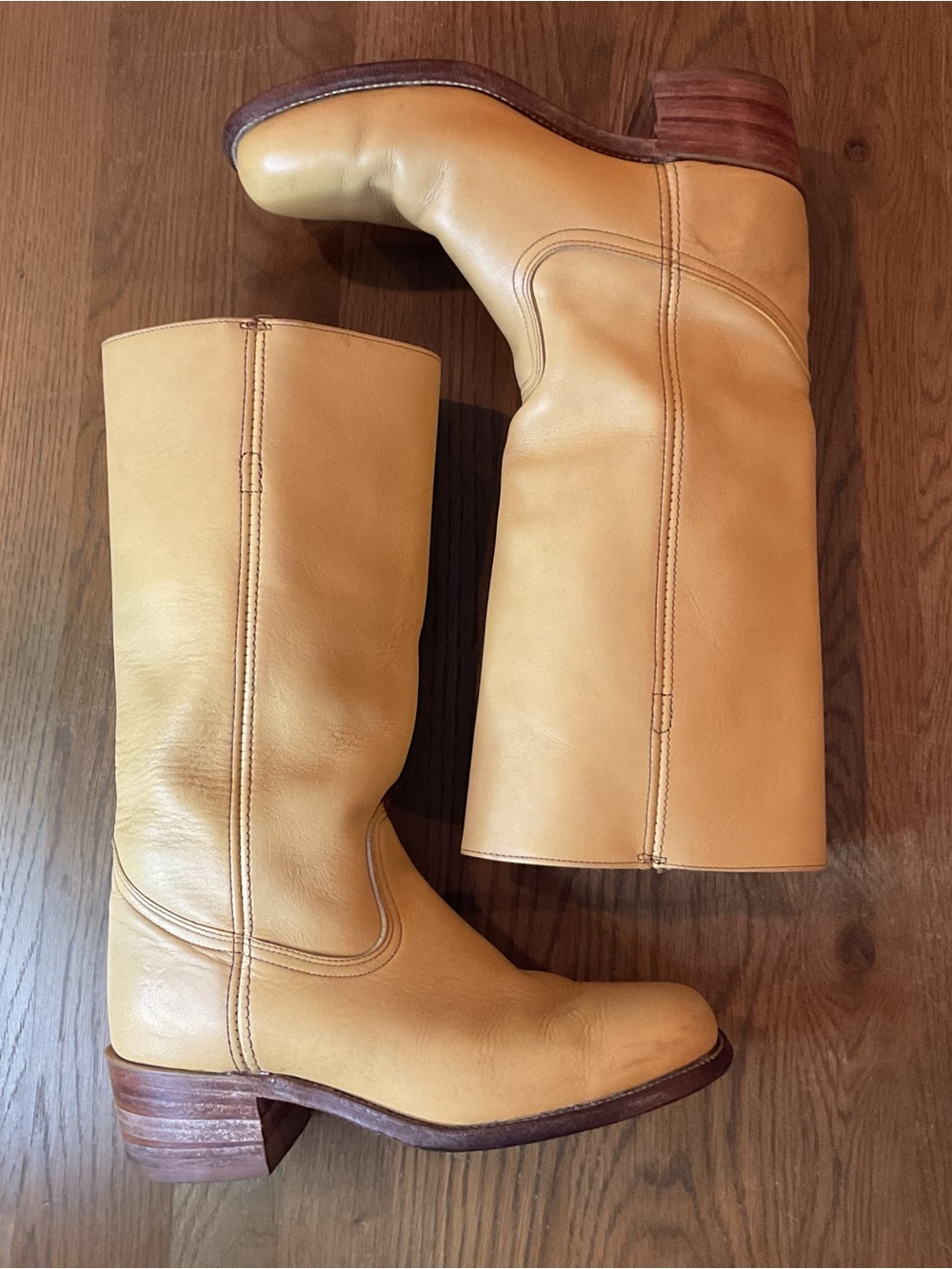 Frye Women's Vintage Campus Boots Banana Leather #2952 - Picture 7 of 12